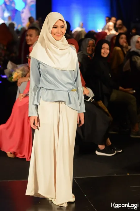 Foto Zaskia Adya Mecca