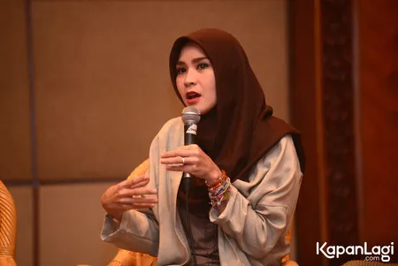 Foto Zaskia Adya Mecca