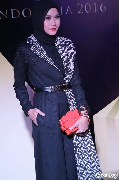 Foto Zaskia Adya Mecca