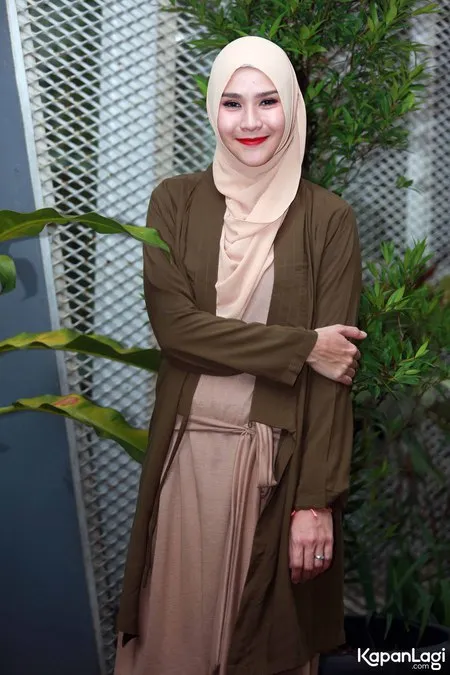 Foto Zaskia Adya Mecca