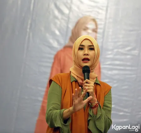 Foto Zaskia Adya Mecca