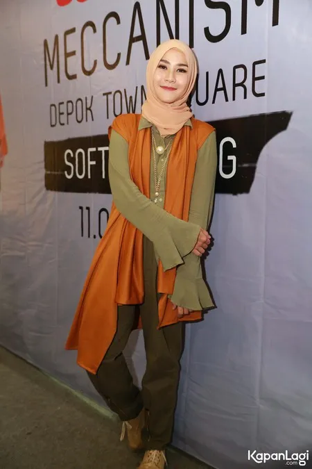 Foto Zaskia Adya Mecca