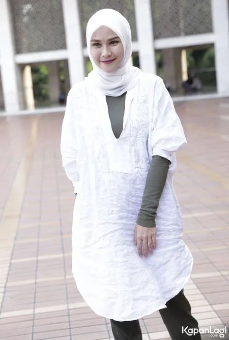 Foto Zaskia Adya Mecca