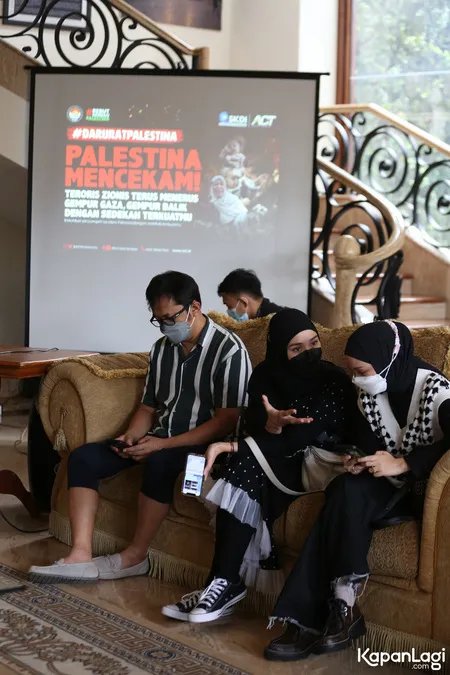 Foto Zaskia Adya Mecca