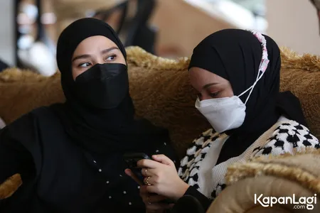 Foto Zaskia Adya Mecca