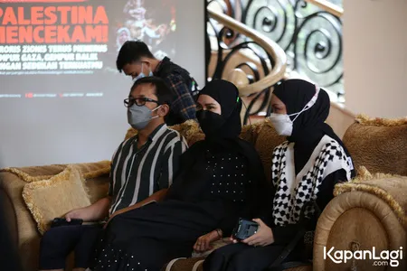 Foto Zaskia Adya Mecca