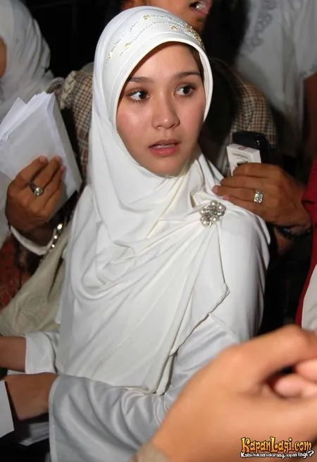 Foto Zaskia Adya Mecca