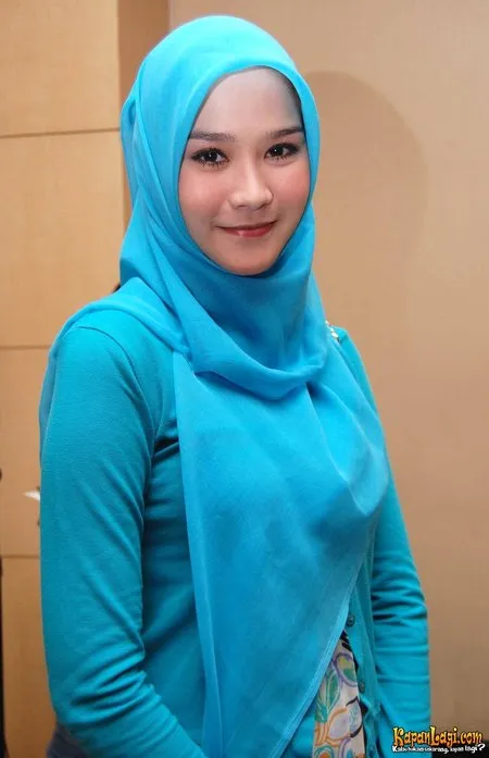 Foto Zaskia Adya Mecca