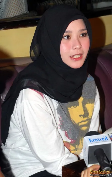 Foto Zaskia Adya Mecca