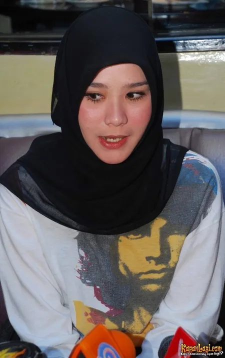 Foto Zaskia Adya Mecca