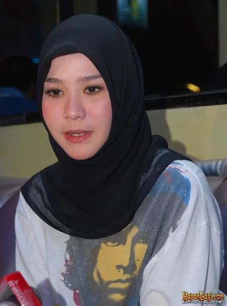 Foto Zaskia Adya Mecca