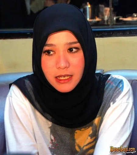 Foto Zaskia Adya Mecca