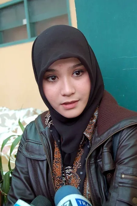 Foto Zaskia Adya Mecca