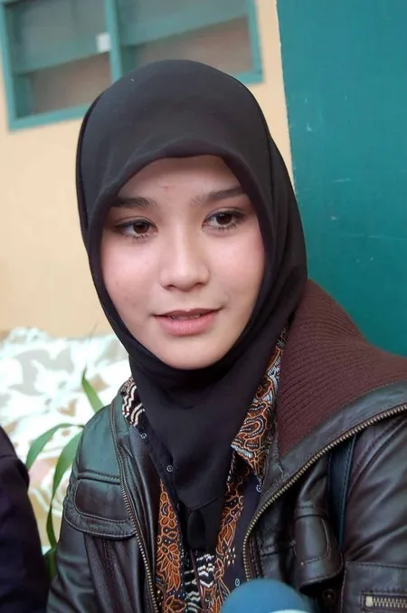 Foto Zaskia Adya Mecca
