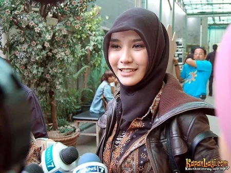 Foto Zaskia Adya Mecca