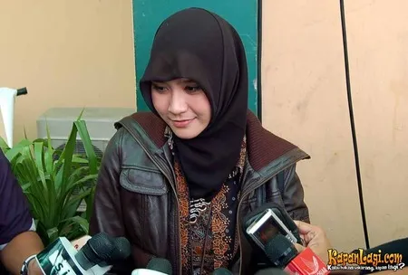 Foto Zaskia Adya Mecca