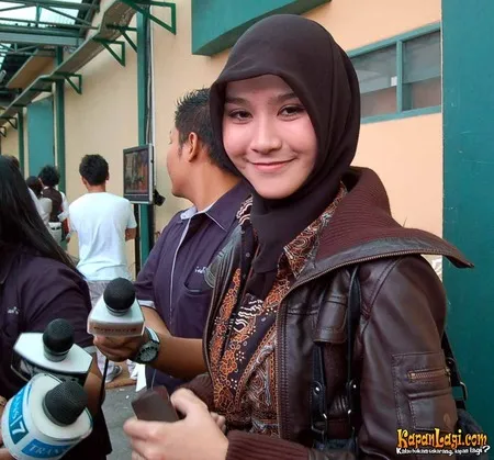 Foto Zaskia Adya Mecca