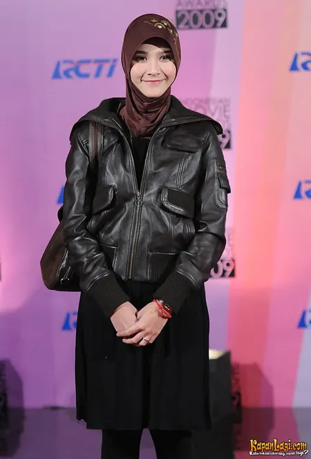 Foto Zaskia Adya Mecca