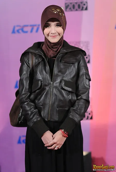 Foto Zaskia Adya Mecca