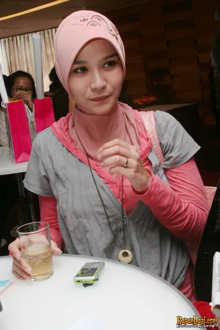 Foto Zaskia Adya Mecca