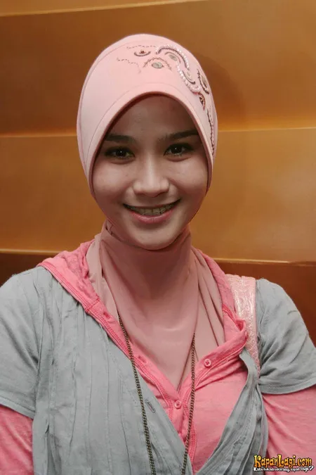 Foto Zaskia Adya Mecca
