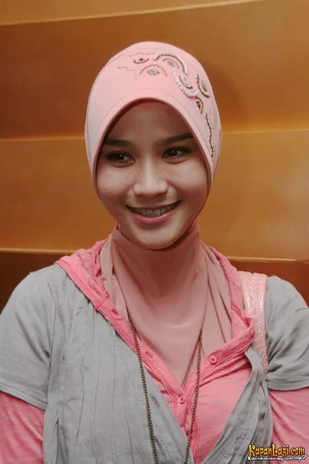 Foto Zaskia Adya Mecca