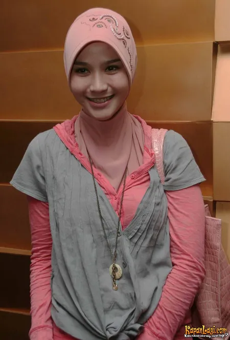 Foto Zaskia Adya Mecca