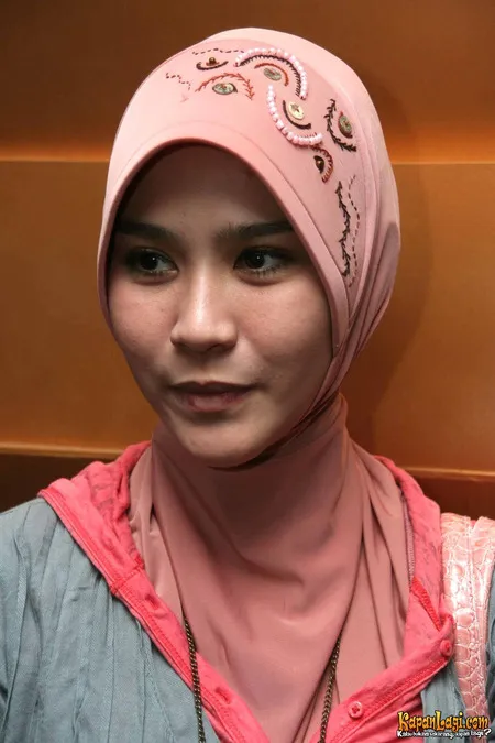 Foto Zaskia Adya Mecca