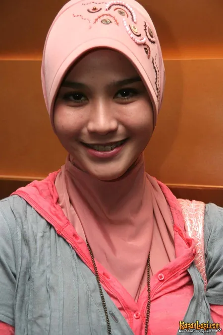 Foto Zaskia Adya Mecca