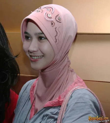 Foto Zaskia Adya Mecca