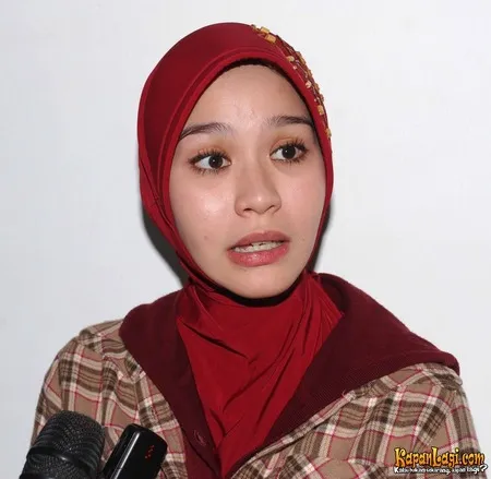 Foto Zaskia Adya Mecca