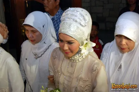 Foto Zaskia Adya Mecca