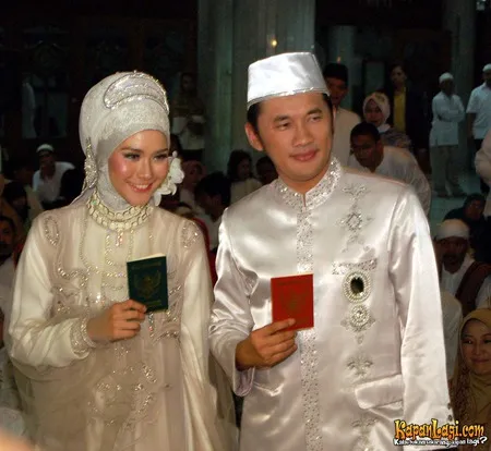 Foto Zaskia Adya Mecca