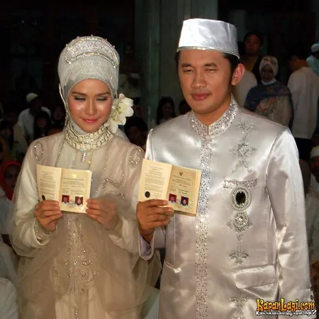 Foto Zaskia Adya Mecca