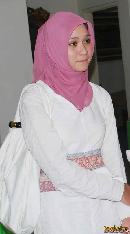 Foto Zaskia Adya Mecca