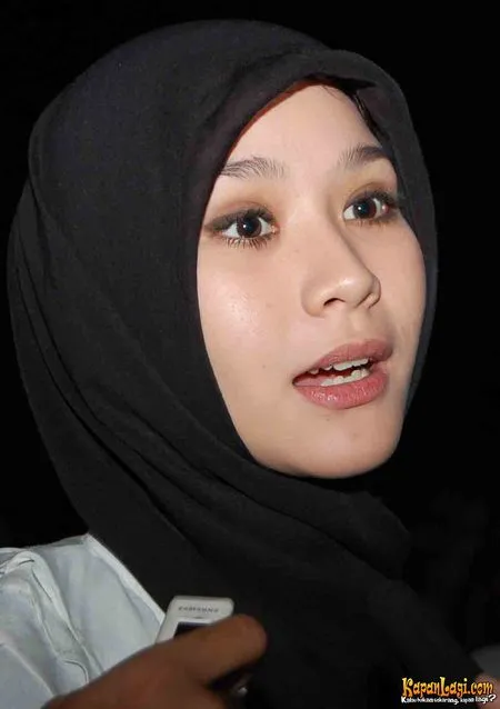 Foto Zaskia Adya Mecca