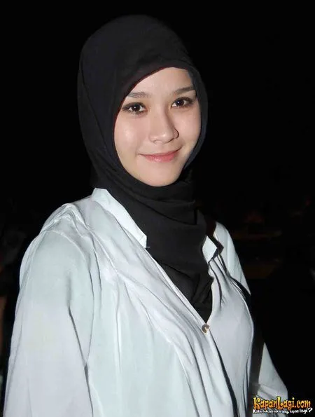 Foto Zaskia Adya Mecca