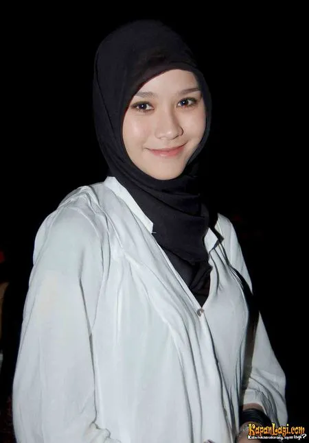 Foto Zaskia Adya Mecca