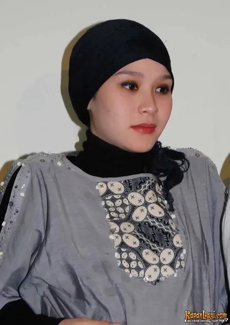 Foto Zaskia Adya Mecca