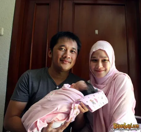 Foto Zaskia Adya Mecca