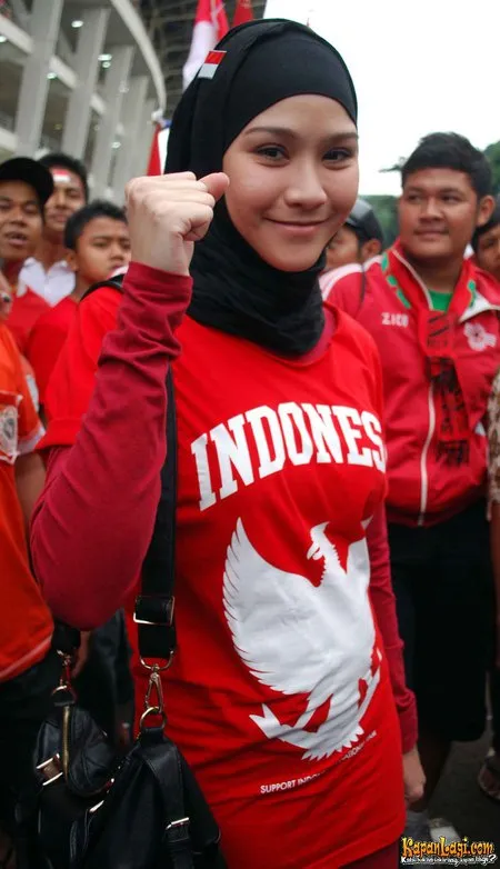 Foto Zaskia Adya Mecca