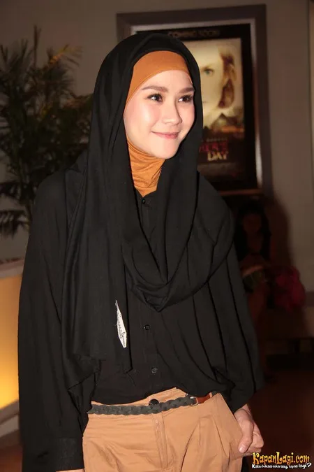 Foto Zaskia Adya Mecca