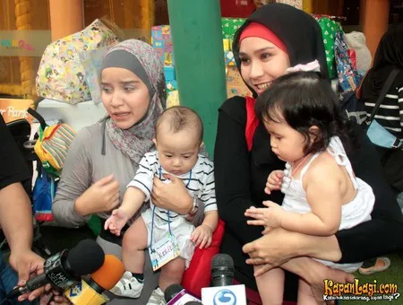 Foto Zaskia Adya Mecca