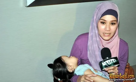 Foto Zaskia Adya Mecca