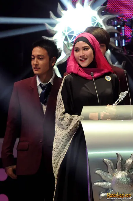 Foto Zaskia Adya Mecca