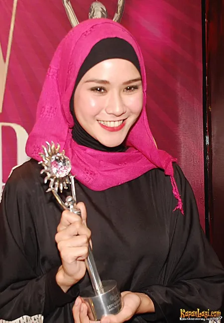 Foto Zaskia Adya Mecca