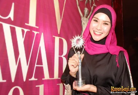 Foto Zaskia Adya Mecca