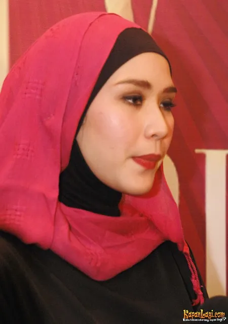 Foto Zaskia Adya Mecca
