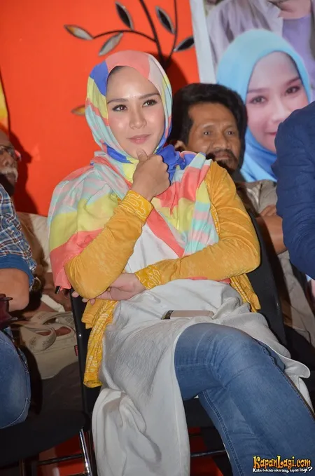 Foto Zaskia Adya Mecca