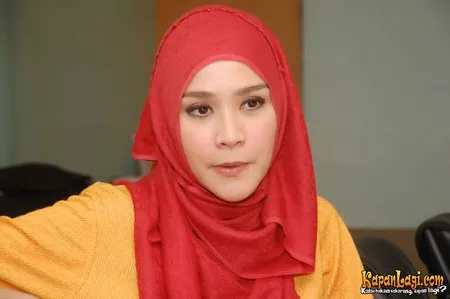 Foto Zaskia Adya Mecca